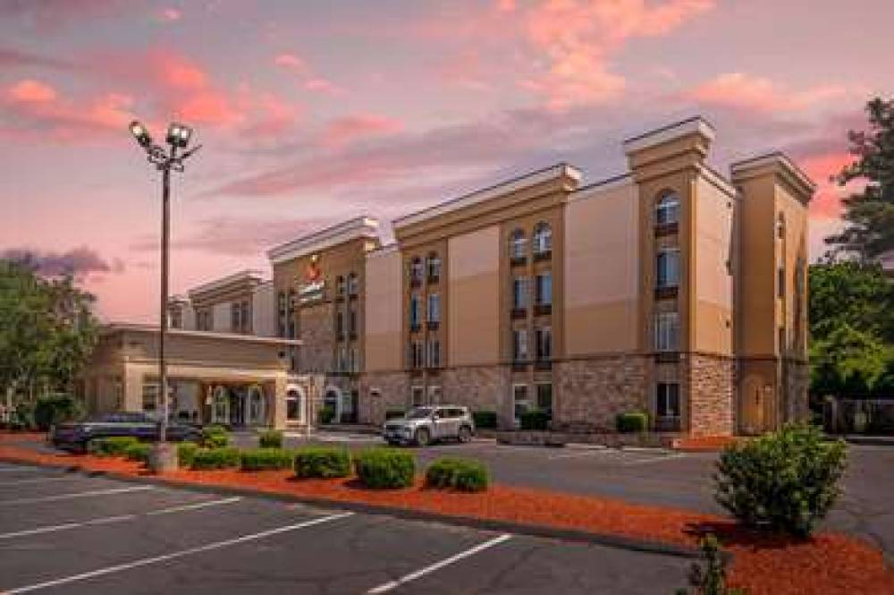 Comfort Inn And Suites East Hartford - Hartford 1