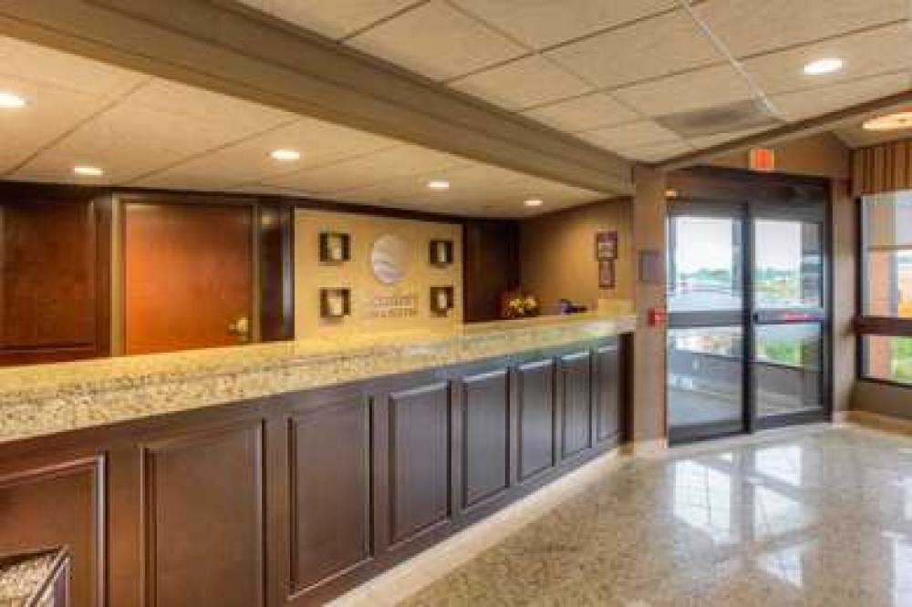 COMFORT INN AND SUITES EVANSVILLE A 7