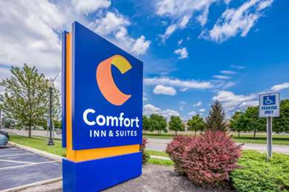 Comfort Inn And Suites Fairborn Nea