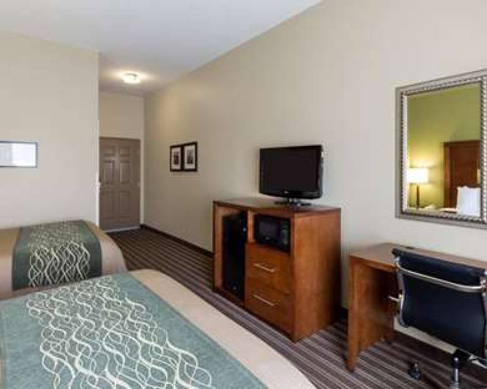 Comfort Inn And Suites Fayetteville 7