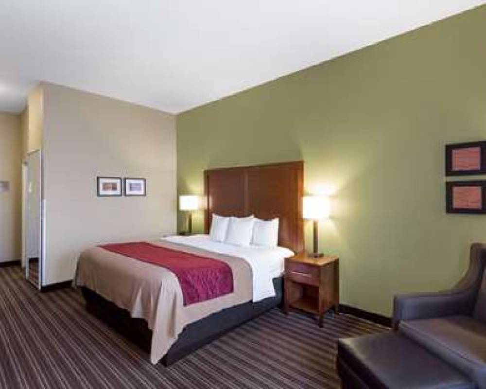 Comfort Inn And Suites Fayetteville 8