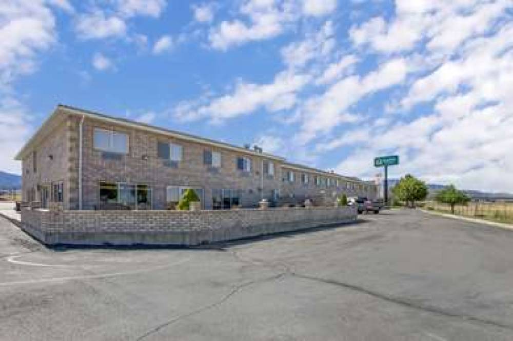 Comfort Inn And Suites Fillmore 2