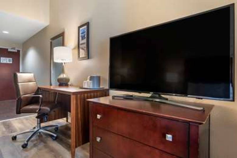 Comfort Inn And Suites Fort Walton Beach 8