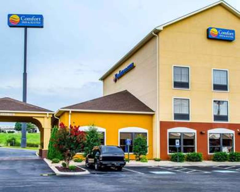 Comfort Inn And Suites Franklin 1