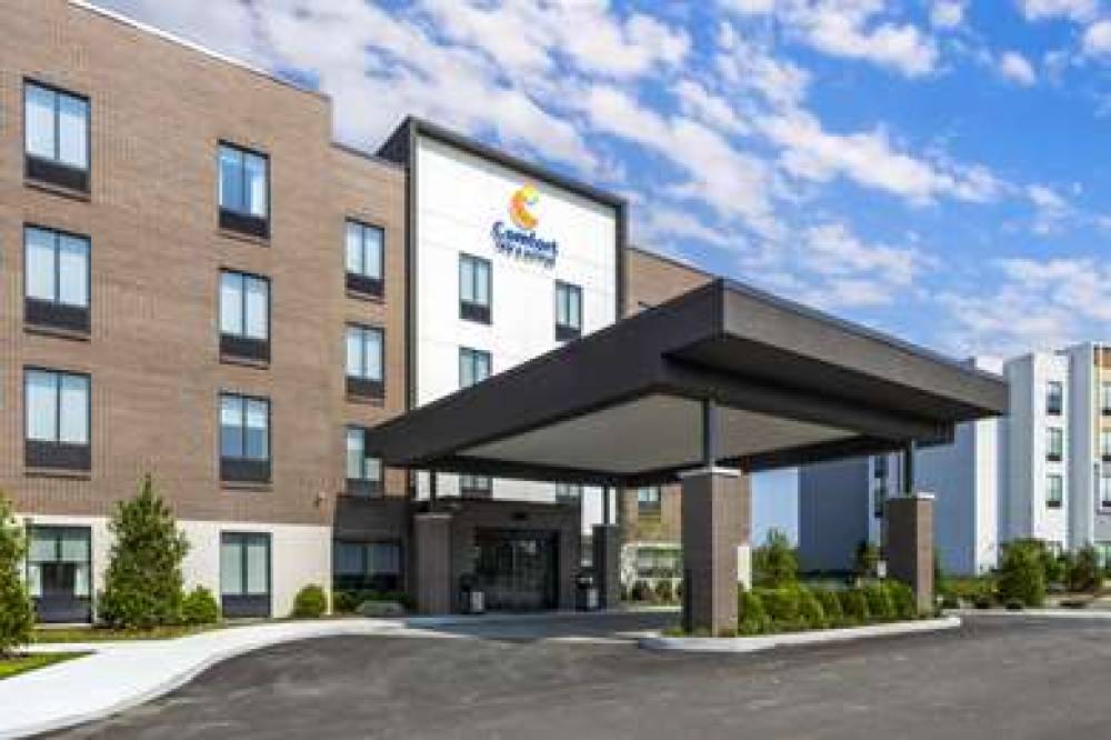 COMFORT INN AND SUITES GALLATIN 1