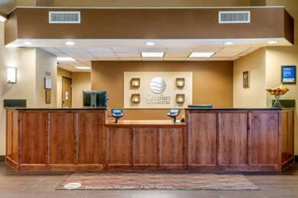 Comfort Inn And Suites Galt - Lodi North 6