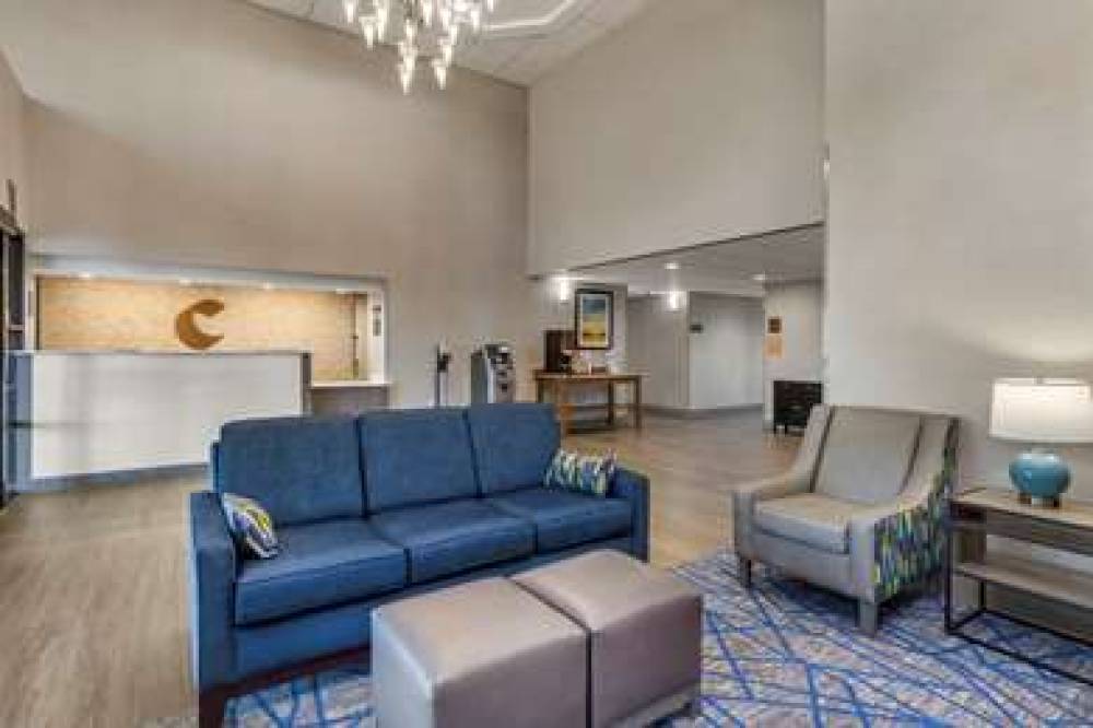 COMFORT INN AND SUITES GREER - GREE 5