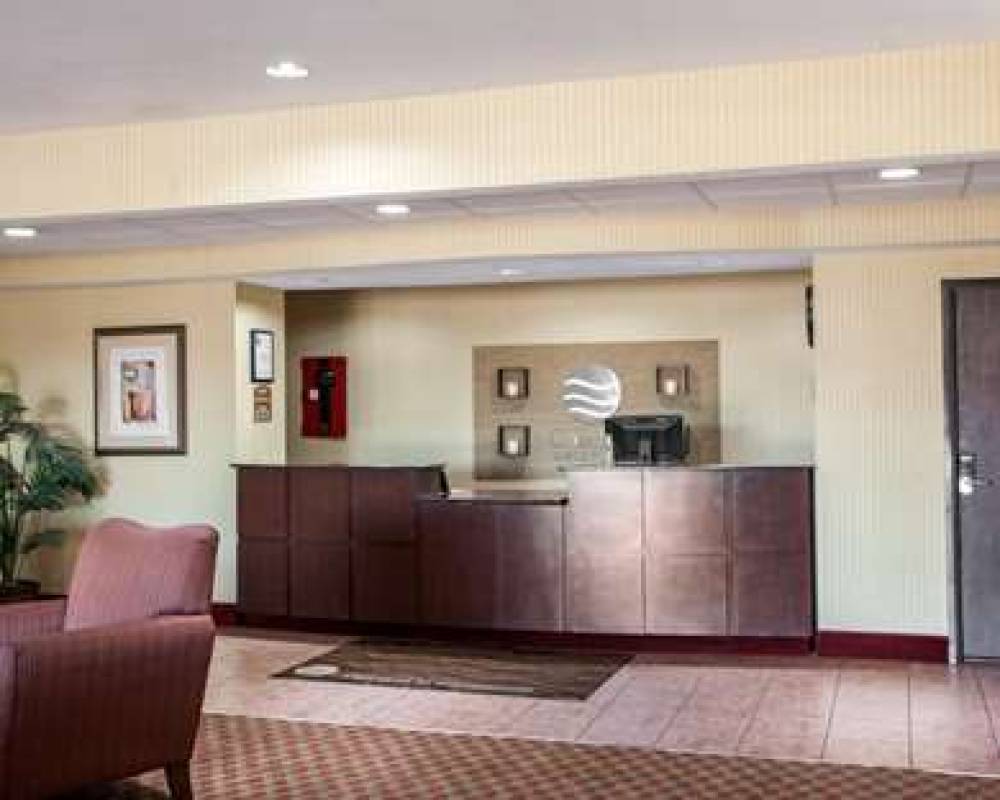 Comfort Inn And Suites Harrisonville 4