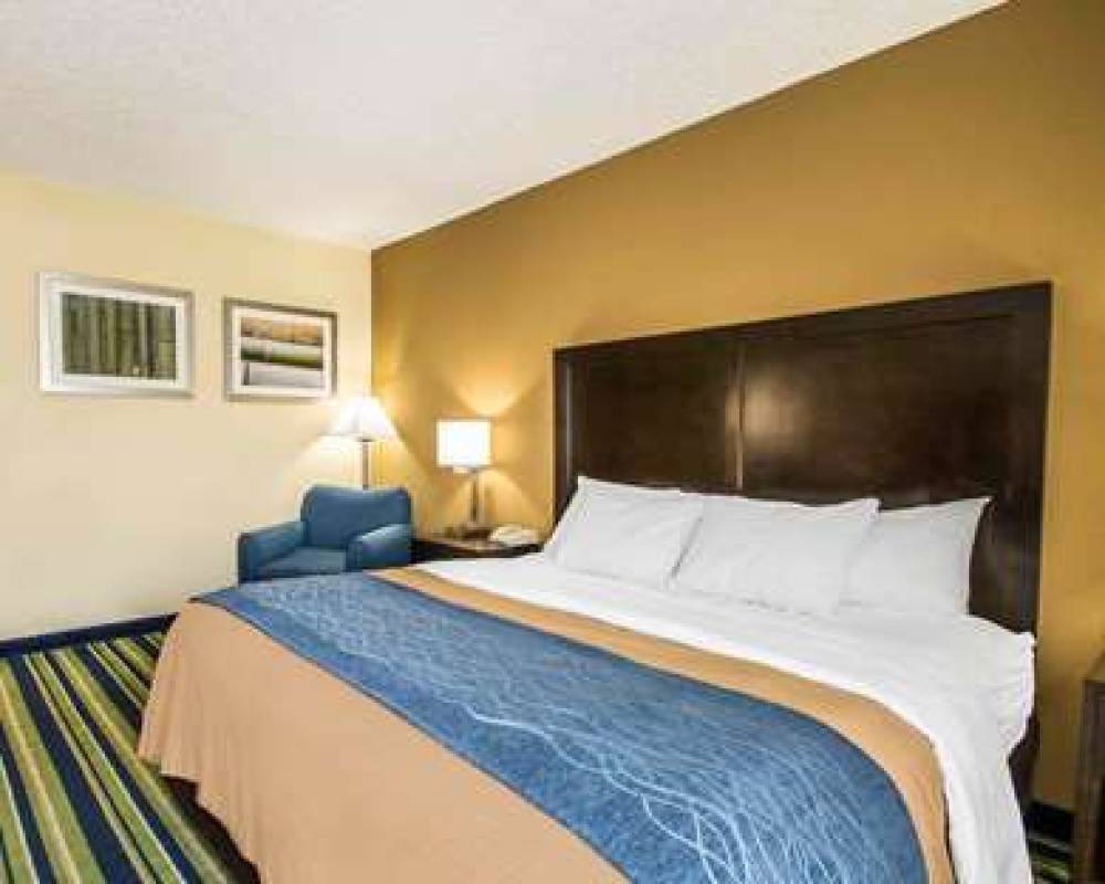 Comfort Inn And Suites Lantana - West Palm Beach S 10