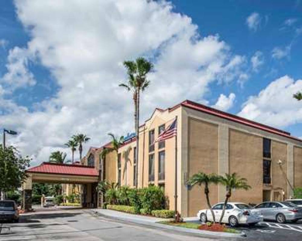 Comfort Inn And Suites Lantana - West Palm Beach S 1