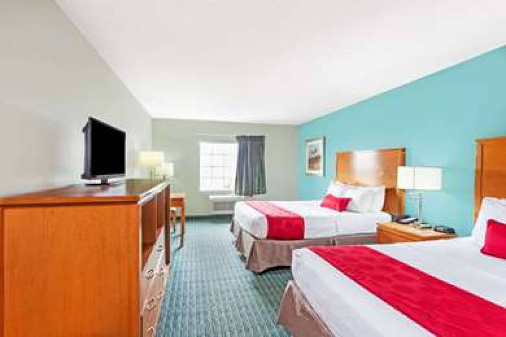 COMFORT INN AND SUITES LOUISVILLE A 5