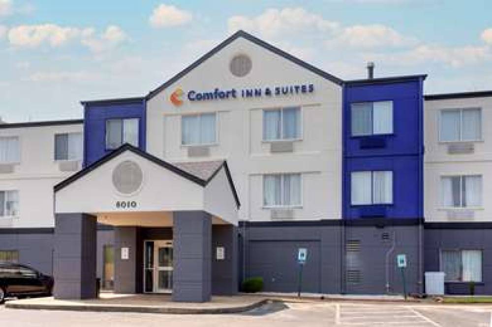 COMFORT INN AND SUITES MEMPHIS 2