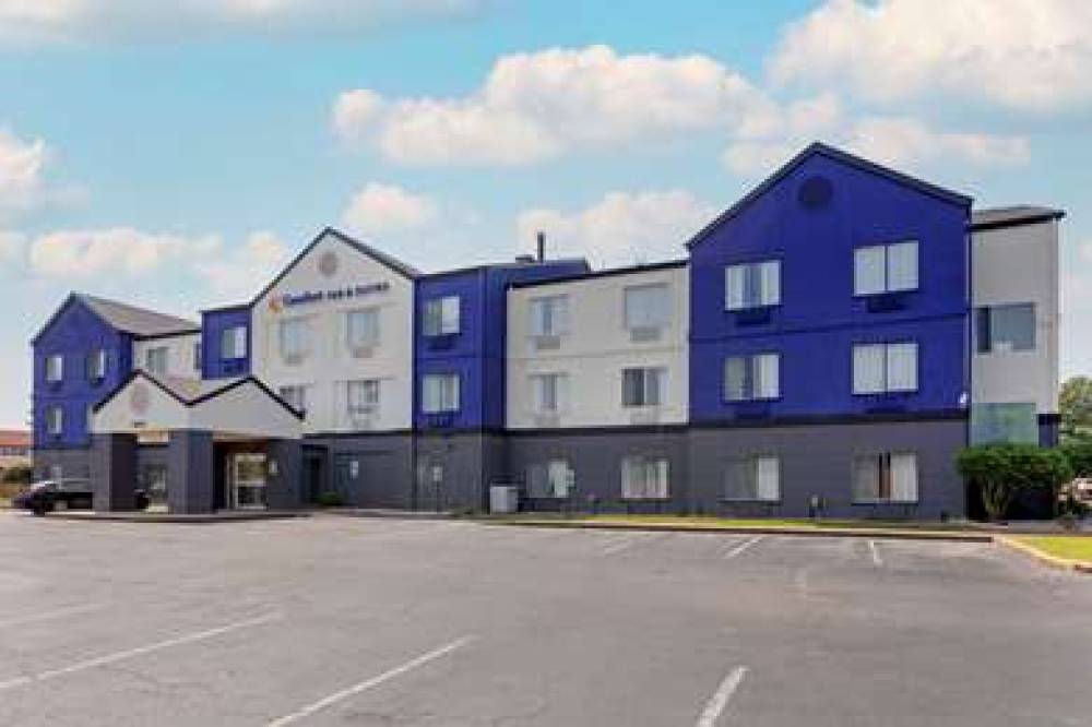 COMFORT INN AND SUITES MEMPHIS 3