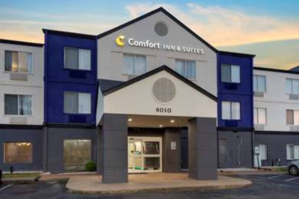 COMFORT INN AND SUITES MEMPHIS 1