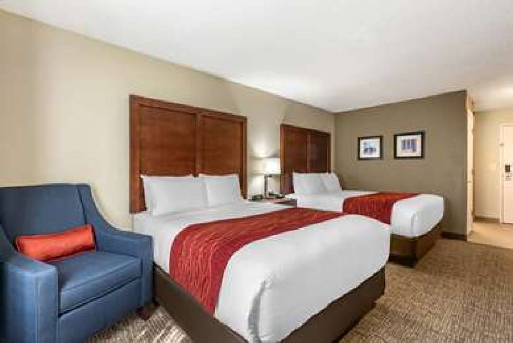 COMFORT INN AND SUITES MIDDLETOWN 10