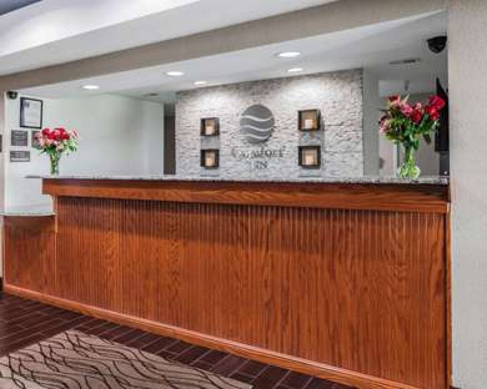 COMFORT INN AND SUITES MOBERLY 3