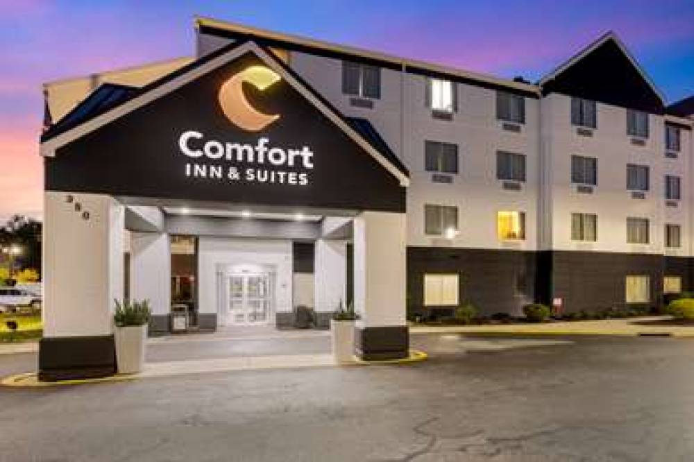 COMFORT INN AND SUITES MT LAUREL-PH 4