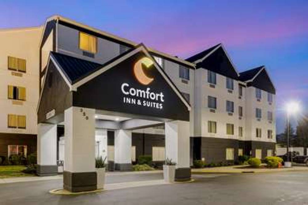 COMFORT INN AND SUITES MT LAUREL-PH 3