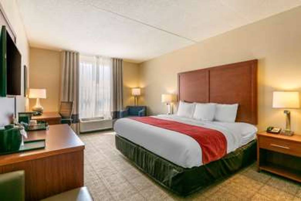 COMFORT INN AND SUITES NASHVILLE FR 7