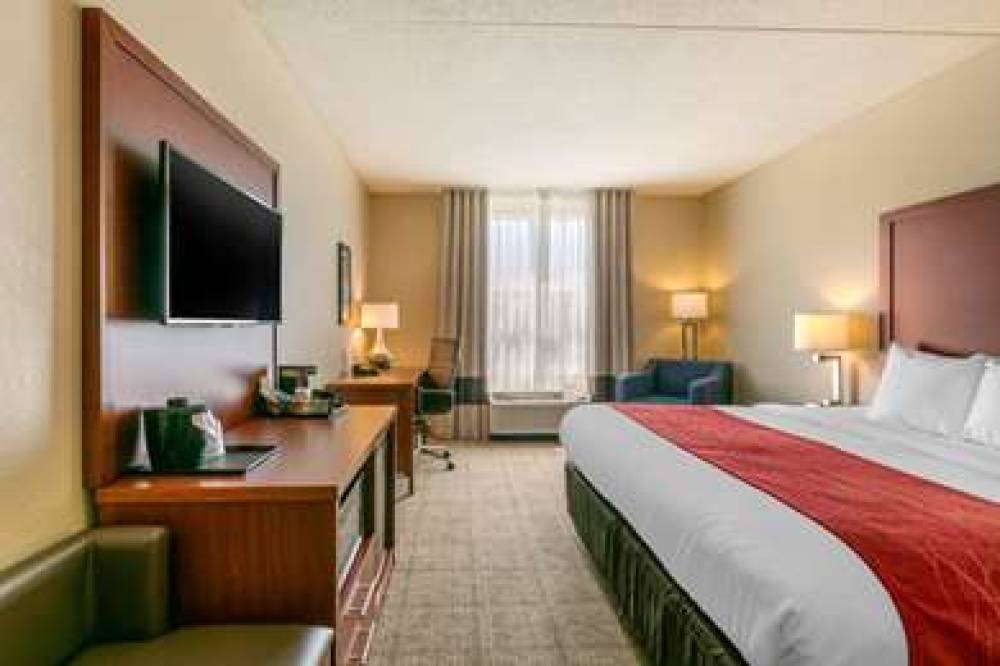 COMFORT INN AND SUITES NASHVILLE FR 8