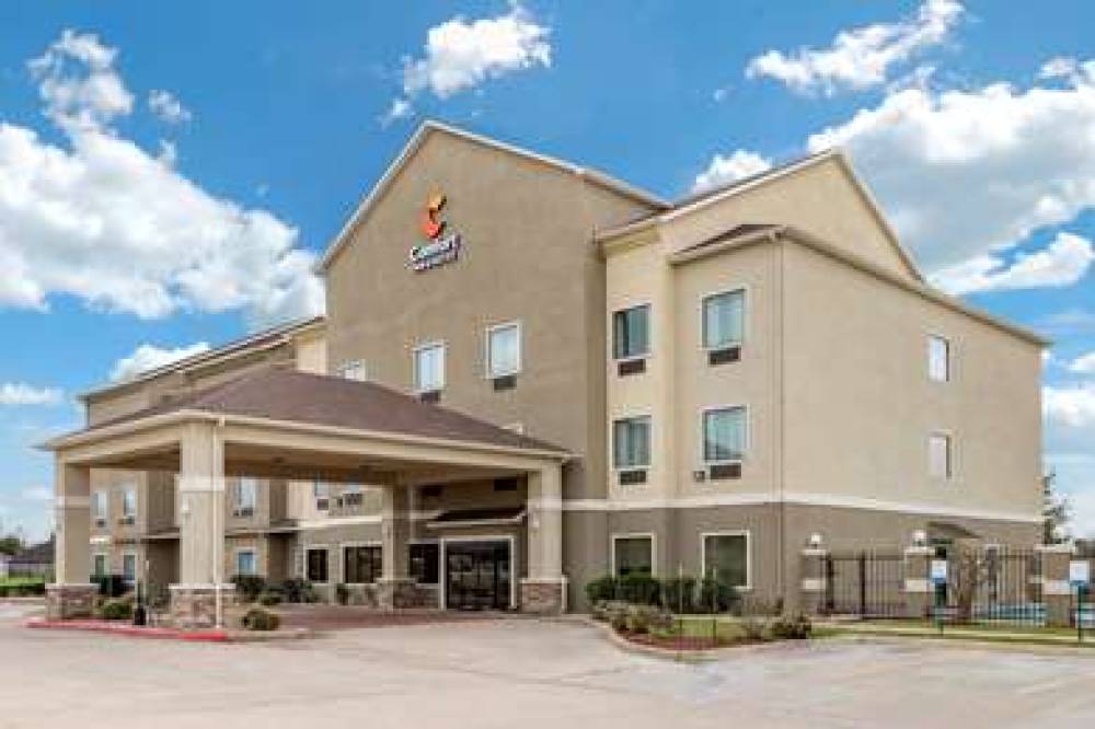 Comfort Inn And Suites Navasota 1