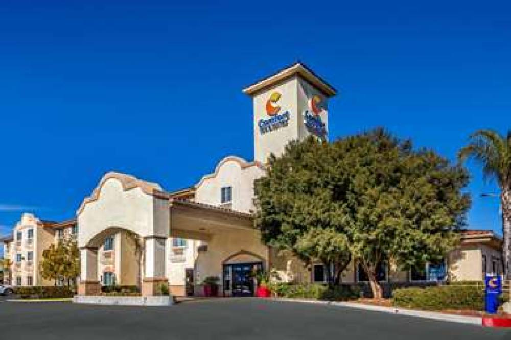 Comfort Inn And Suites Near Temecula Wine Country 1