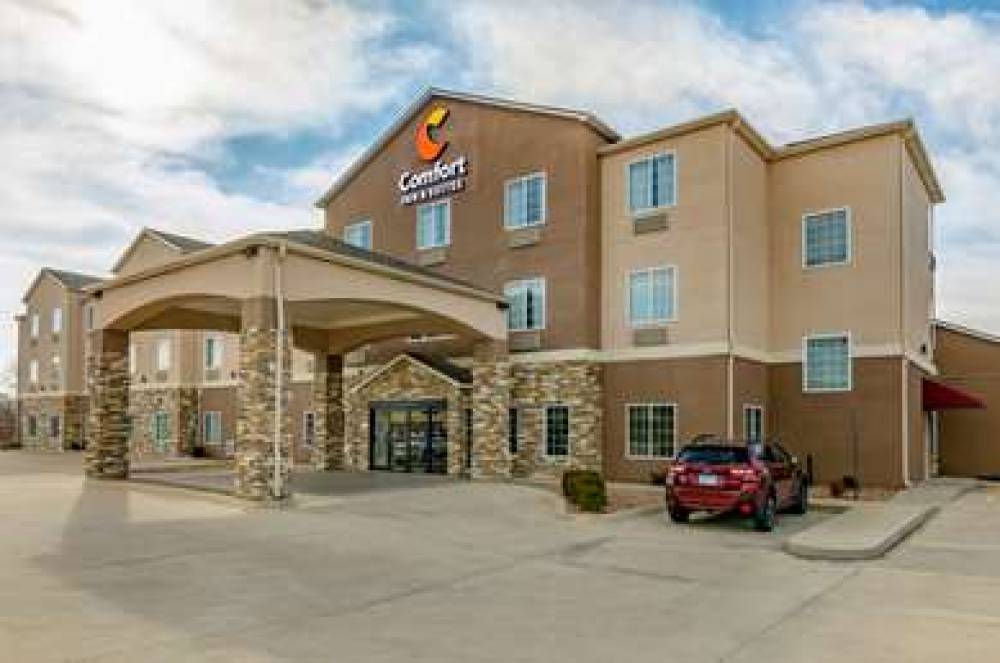 Comfort Inn And Suites Newton 1