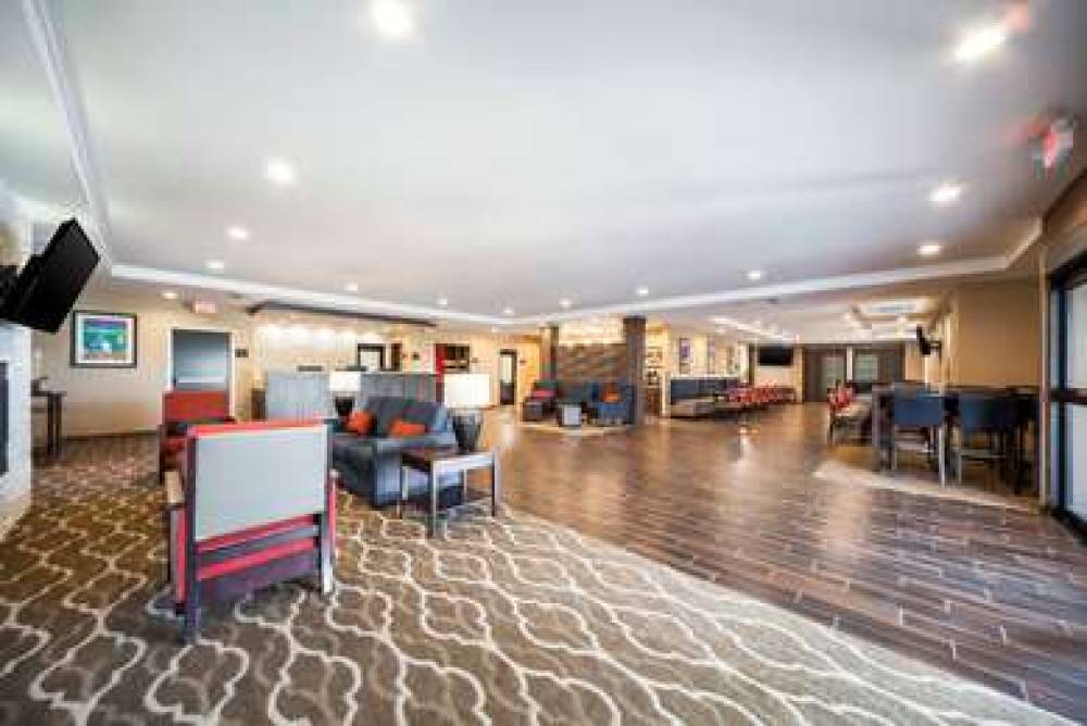 COMFORT INN AND SUITES NORTH PLATTE 1