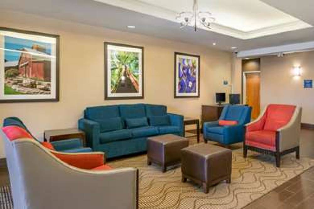 Comfort Inn And Suites Odessa 4