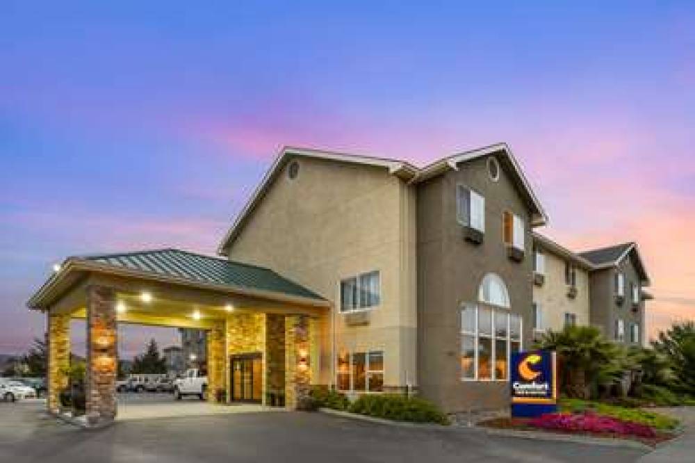 Comfort Inn And Suites Redwood Country 6