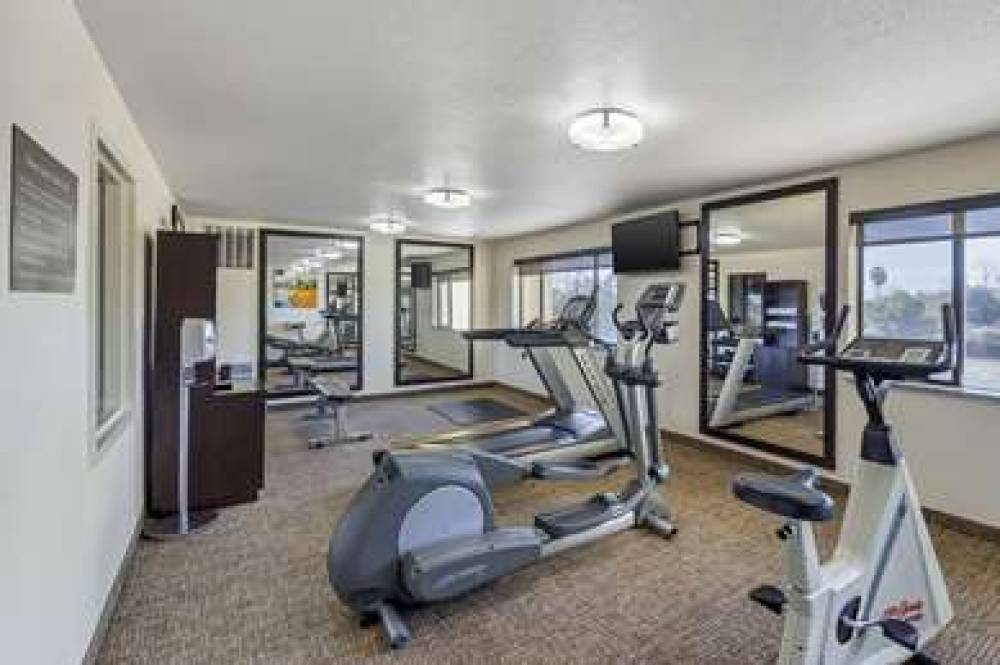 COMFORT INN AND SUITES ROCKLIN - RO 4