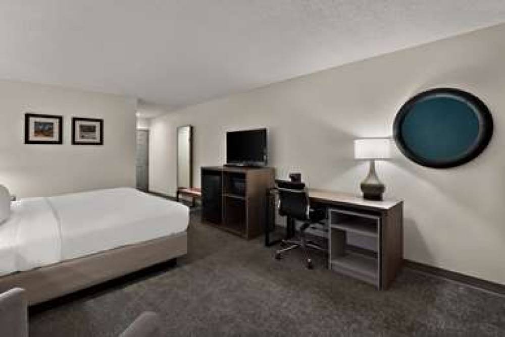 Comfort Inn And Suites Santee 8