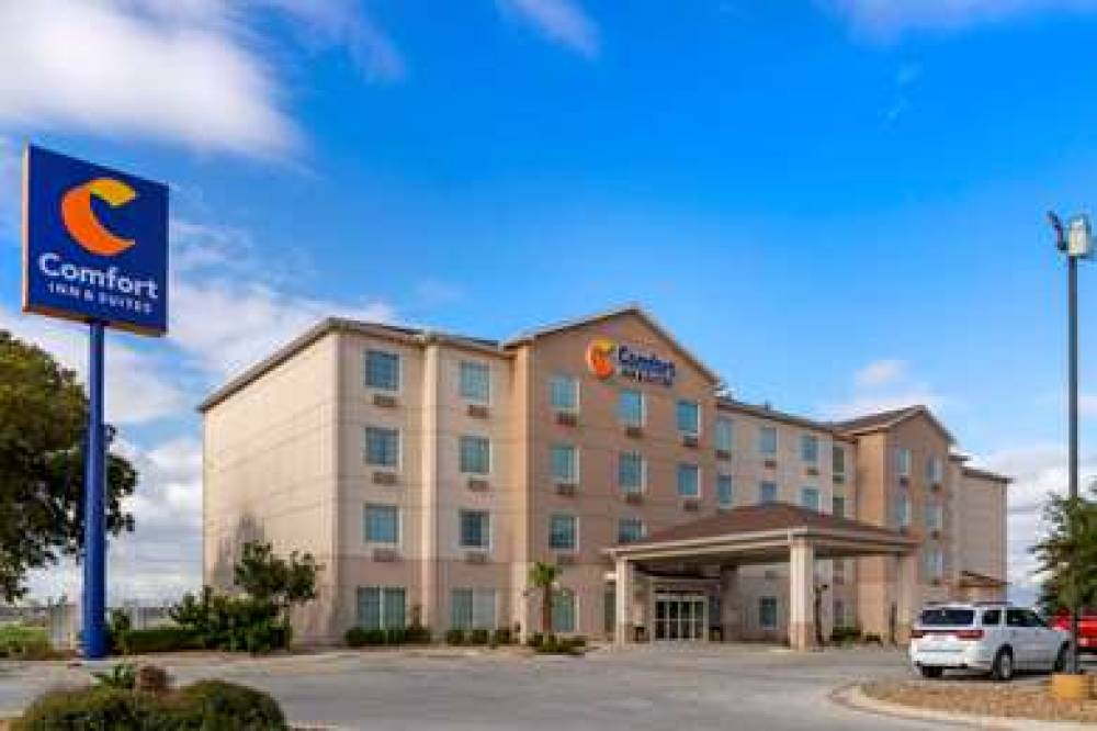 Comfort Inn And Suites Selma 1