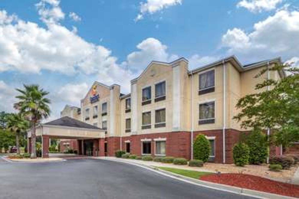 Comfort Inn And Suites Statesboro 2