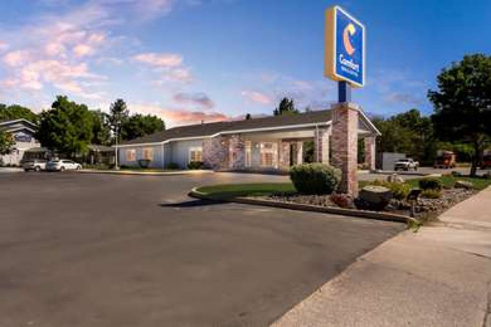 COMFORT INN AND SUITES SUSANVILLE 3