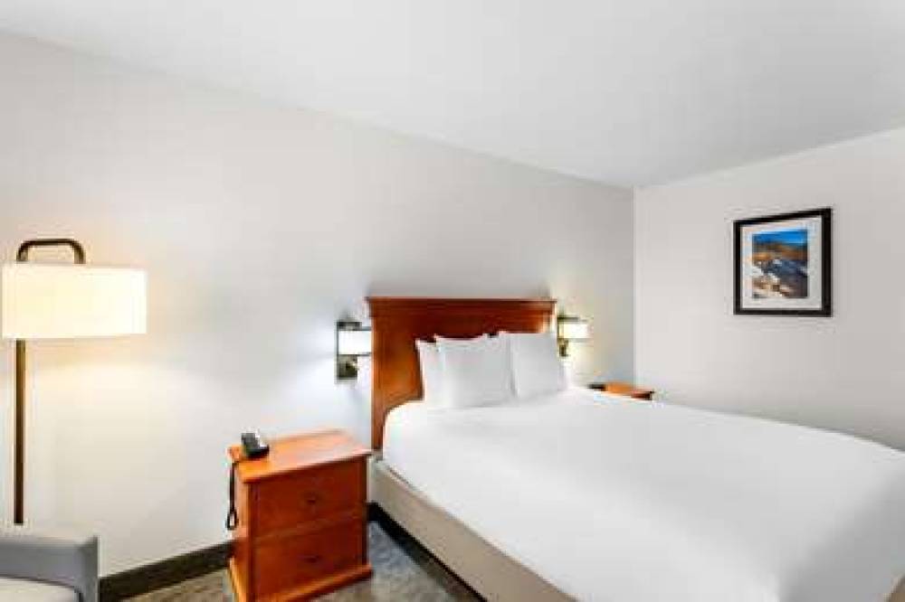 COMFORT INN AND SUITES SUSANVILLE 7