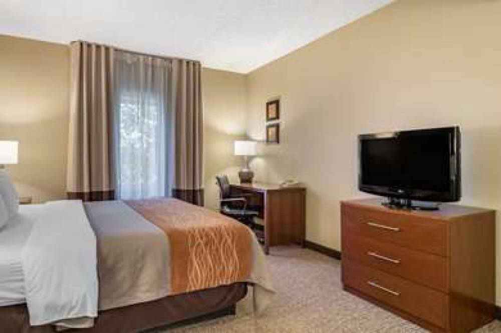 Comfort Inn And Suites Suwanee - Sugarloaf 6