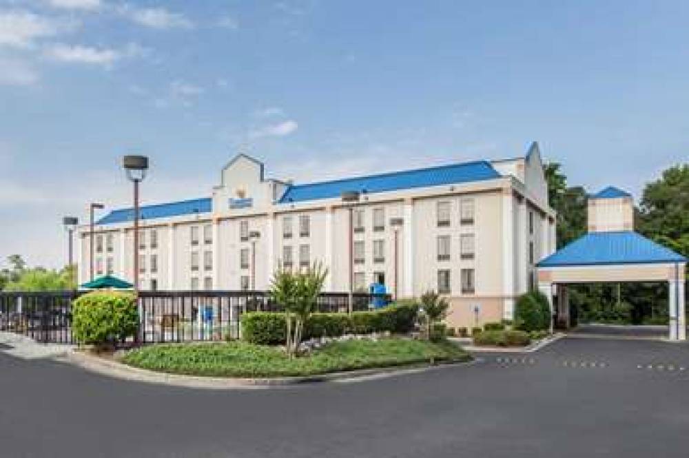 Comfort Inn And Suites Thomson