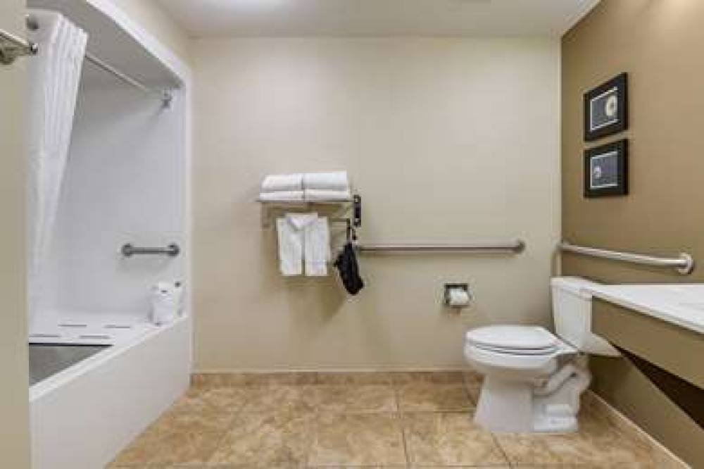 Comfort Inn And Suites Tifton 9