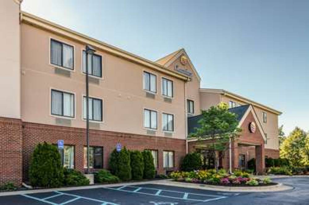 Comfort Inn And Suites University South 3