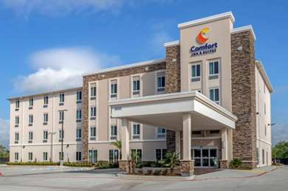 COMFORT INN AND SUITES WALLER 1