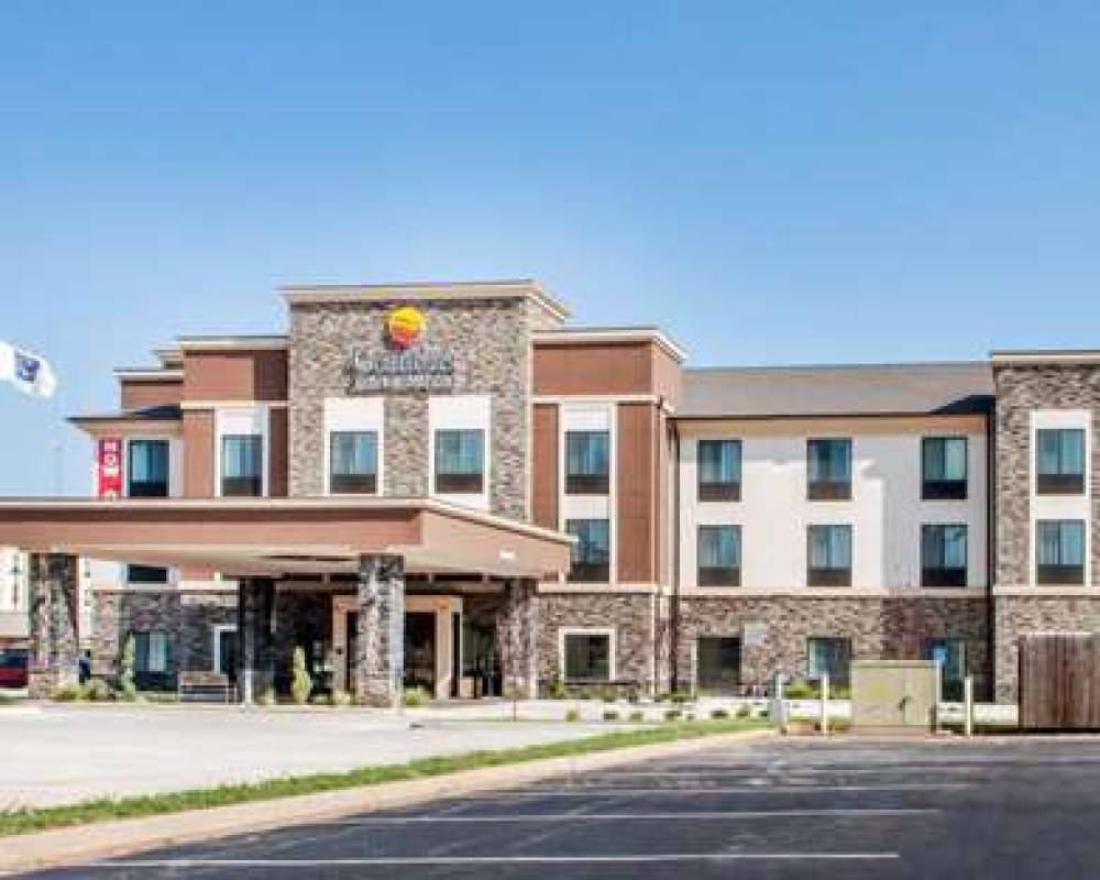 Comfort Inn And Suites Woodwar