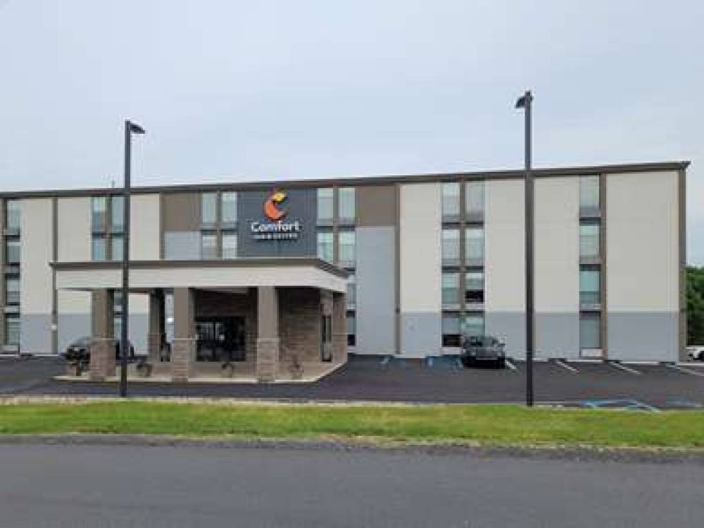 COMFORT INN AND SUITES WYOMISSING-R 1