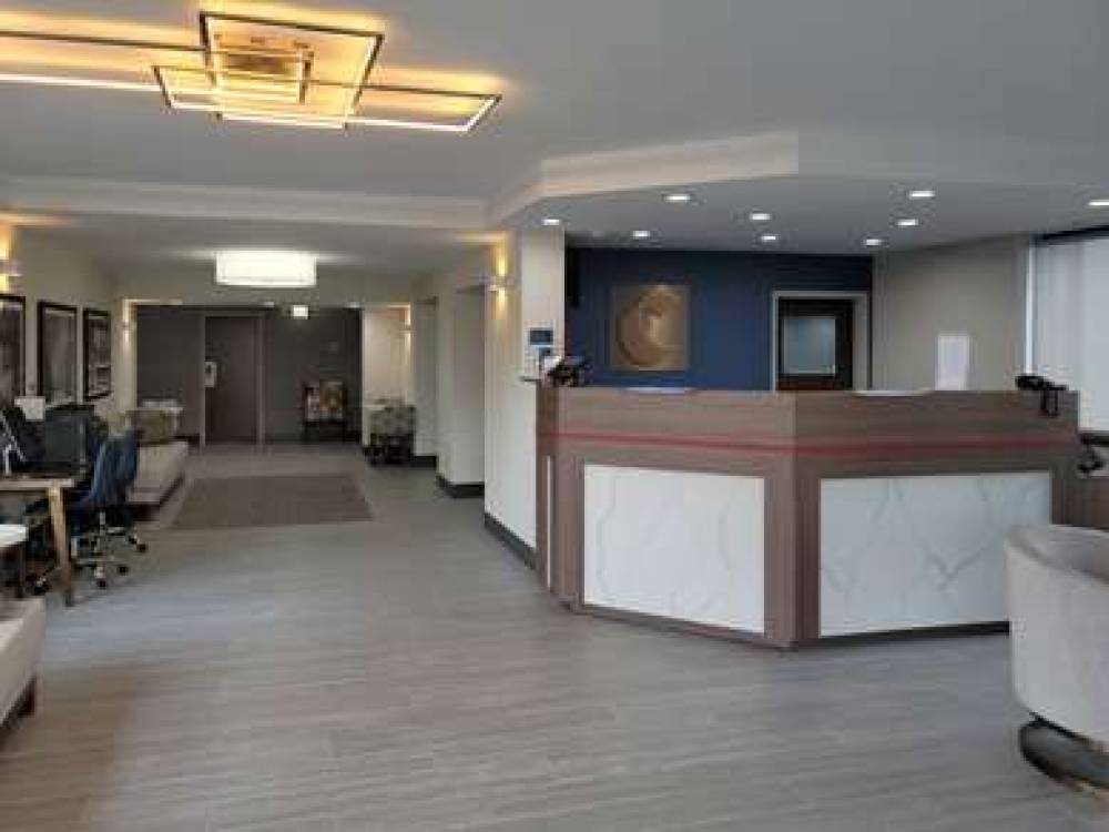 COMFORT INN AND SUITES WYOMISSING-R 7