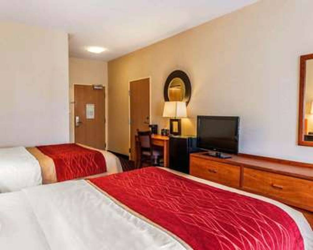 Comfort Inn Avon 6