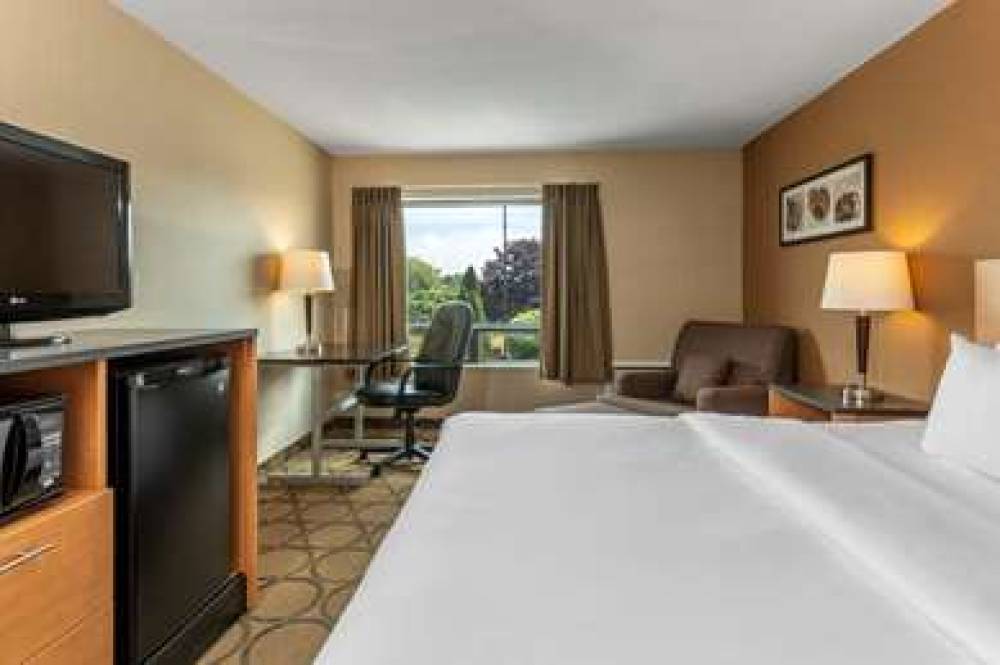 Comfort Inn Chicoutimi 10