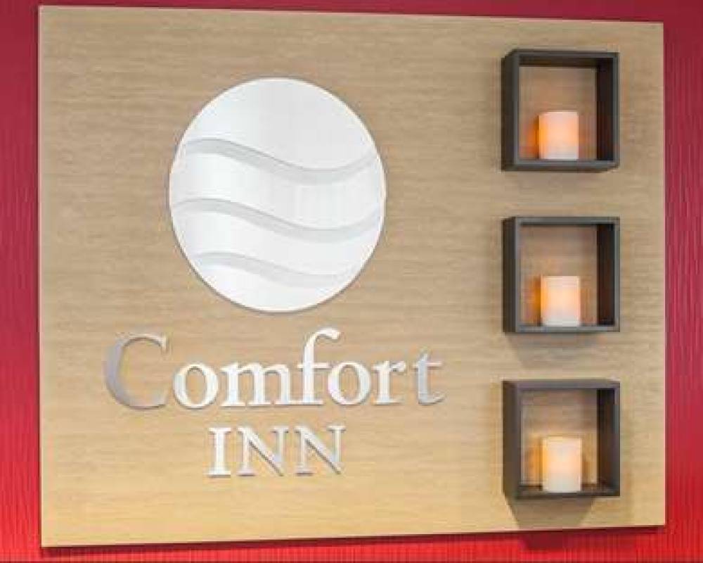 Comfort Inn 6