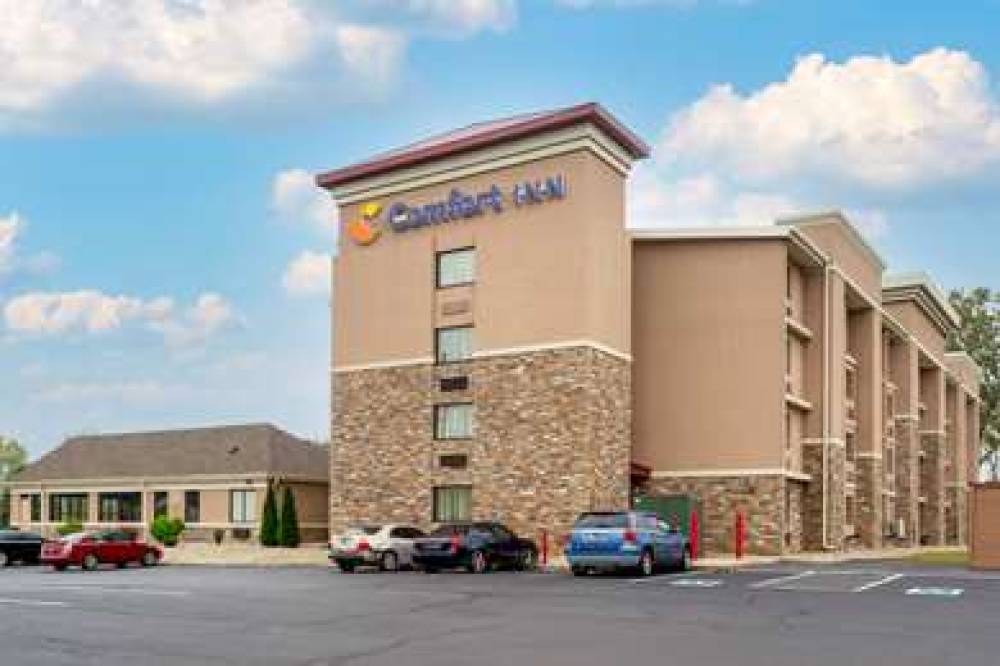 Comfort Inn 3