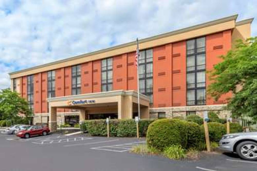 Comfort Inn Cranberry Twp. 6