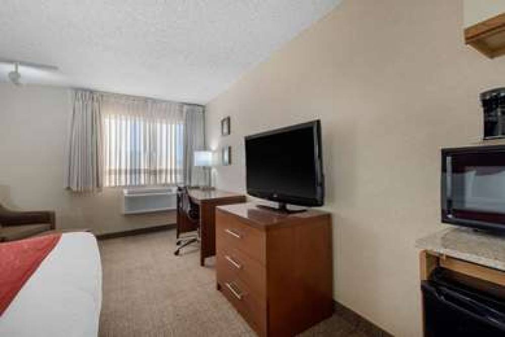 Comfort Inn Denver Southeast Area 4